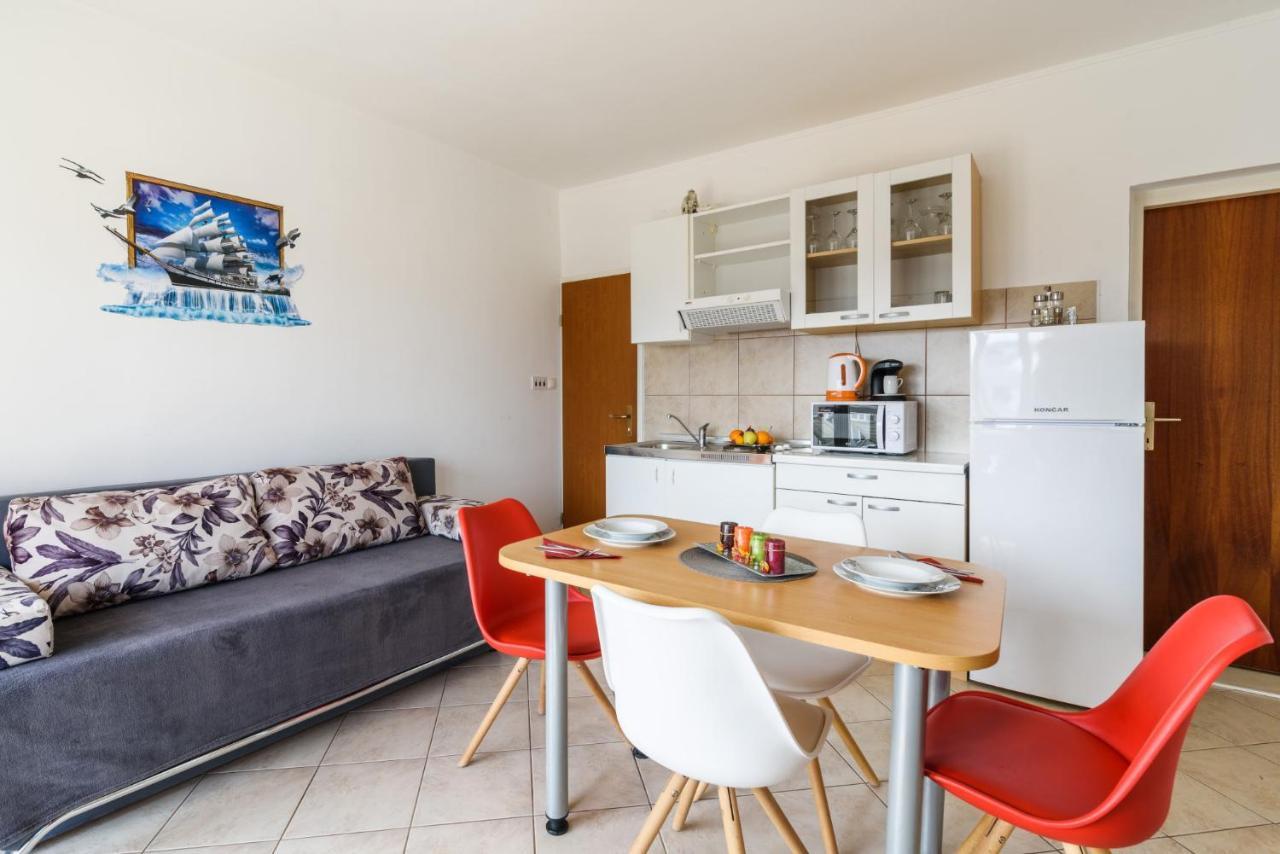 La Bodega Apartments Τρογκίρ Εξωτερικό φωτογραφία