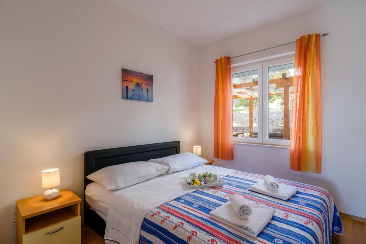 La Bodega Apartments Τρογκίρ Εξωτερικό φωτογραφία