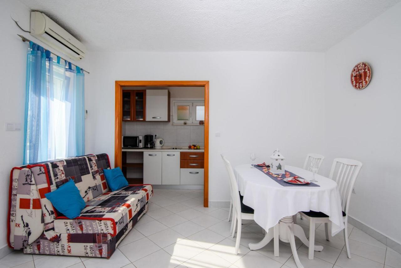 La Bodega Apartments Τρογκίρ Εξωτερικό φωτογραφία