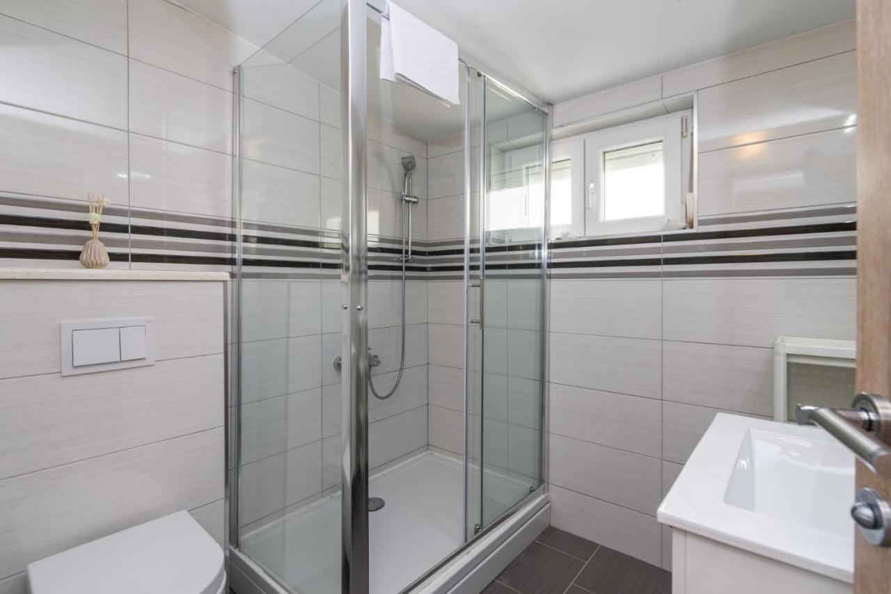 La Bodega Apartments Τρογκίρ Εξωτερικό φωτογραφία
