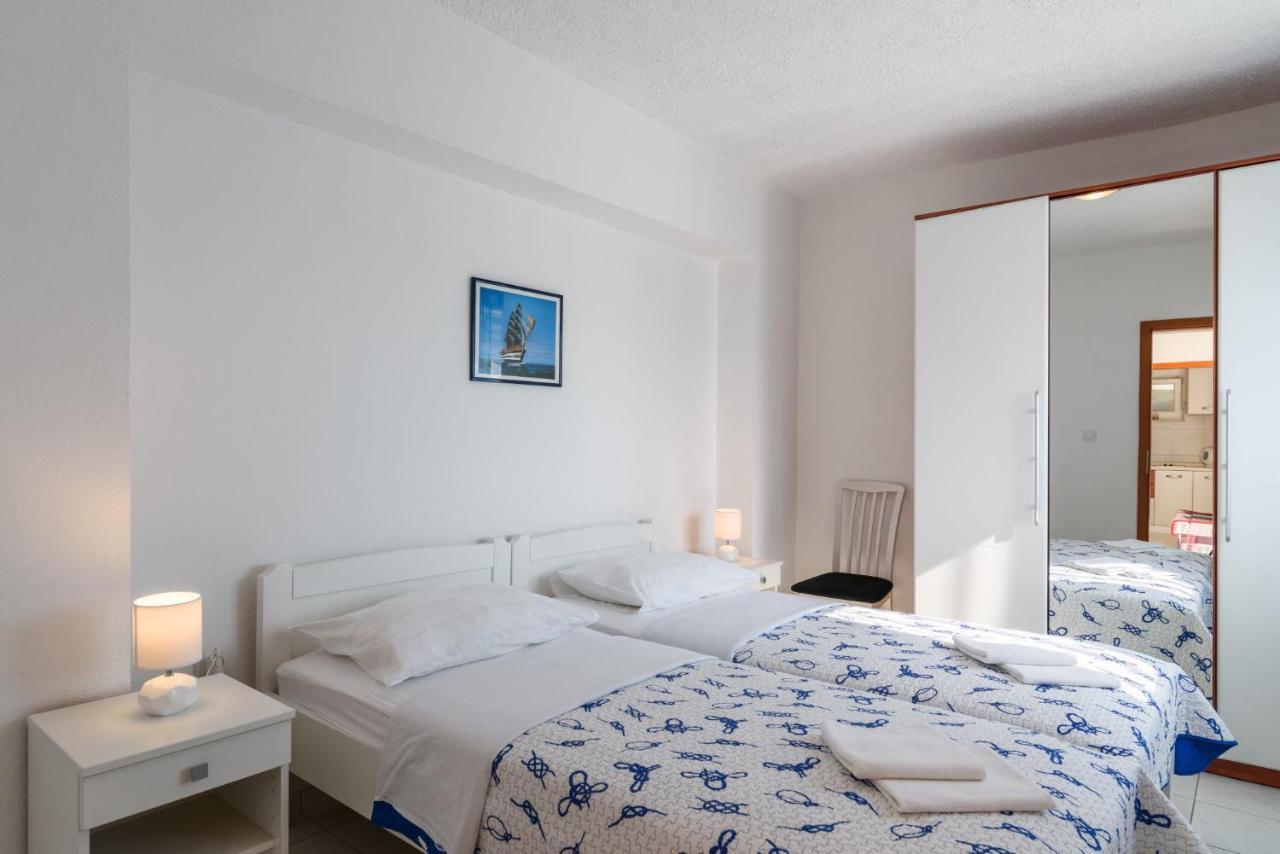 La Bodega Apartments Τρογκίρ Εξωτερικό φωτογραφία