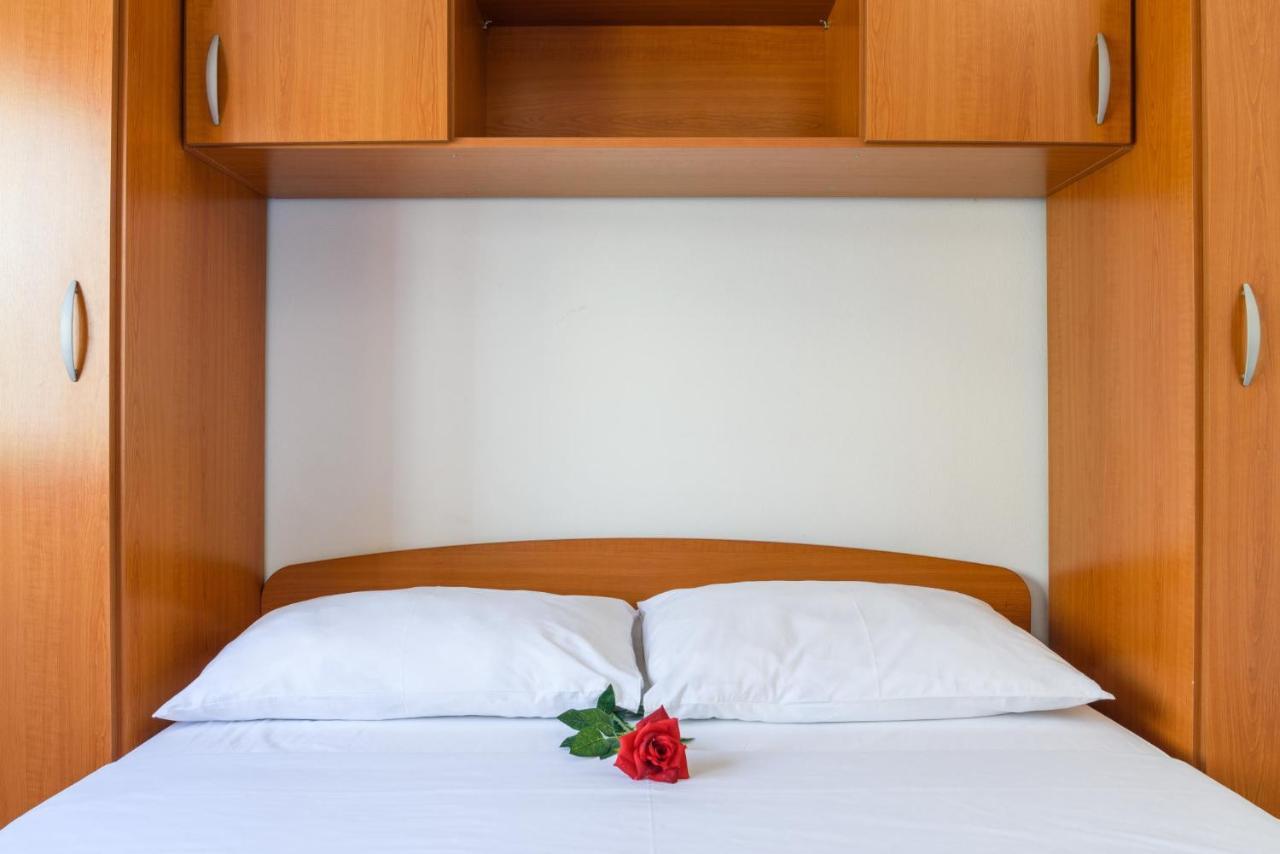 La Bodega Apartments Τρογκίρ Εξωτερικό φωτογραφία